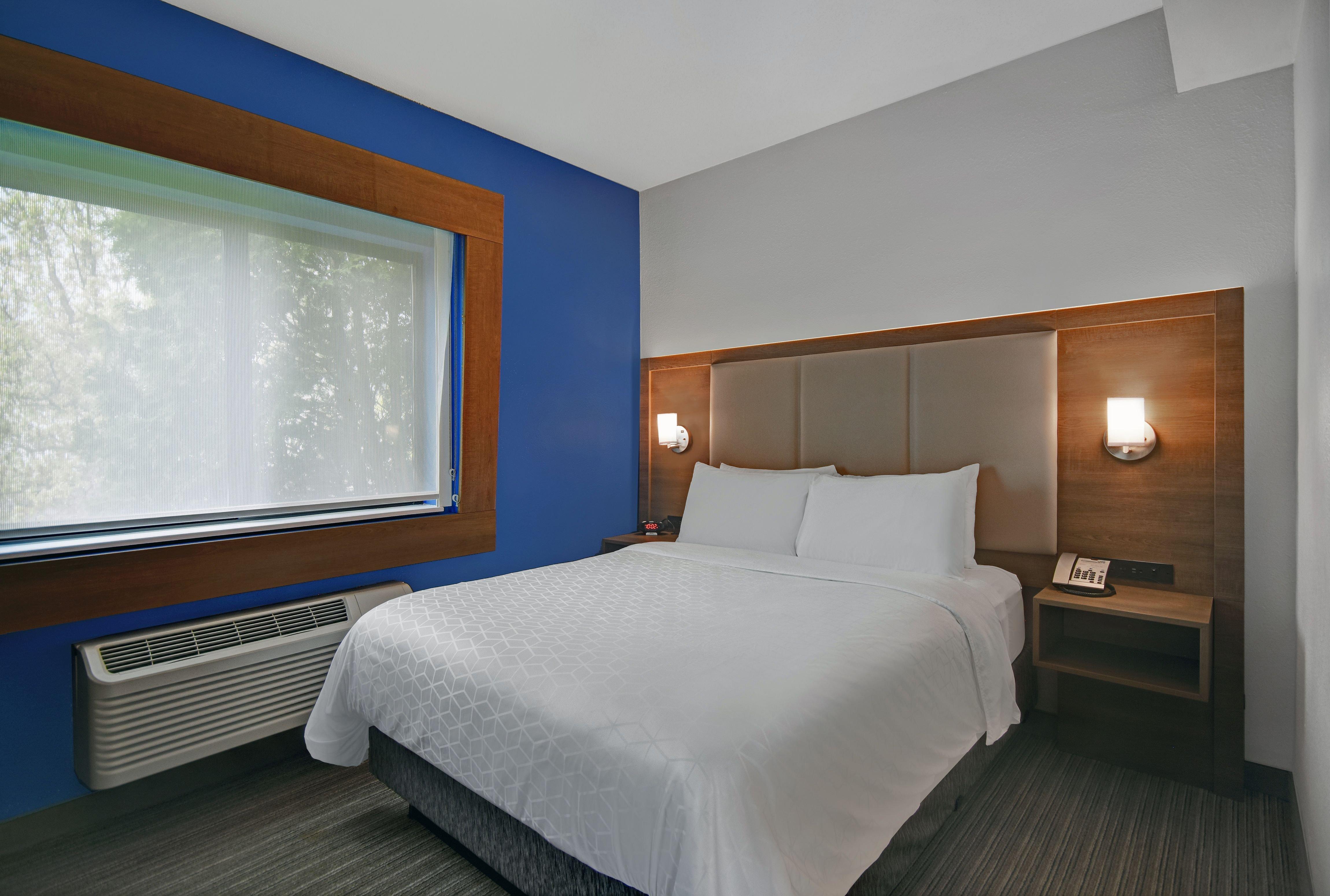 Holiday Inn Express Adrian By Ihg Buitenkant foto