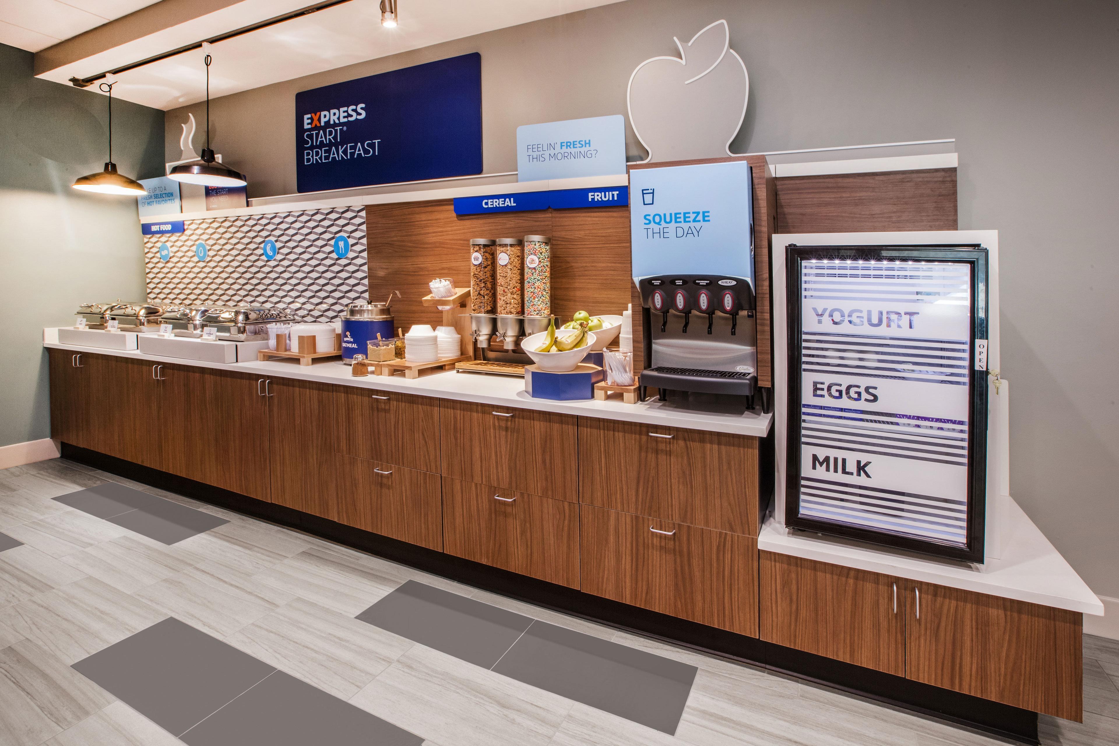 Holiday Inn Express Adrian By Ihg Buitenkant foto