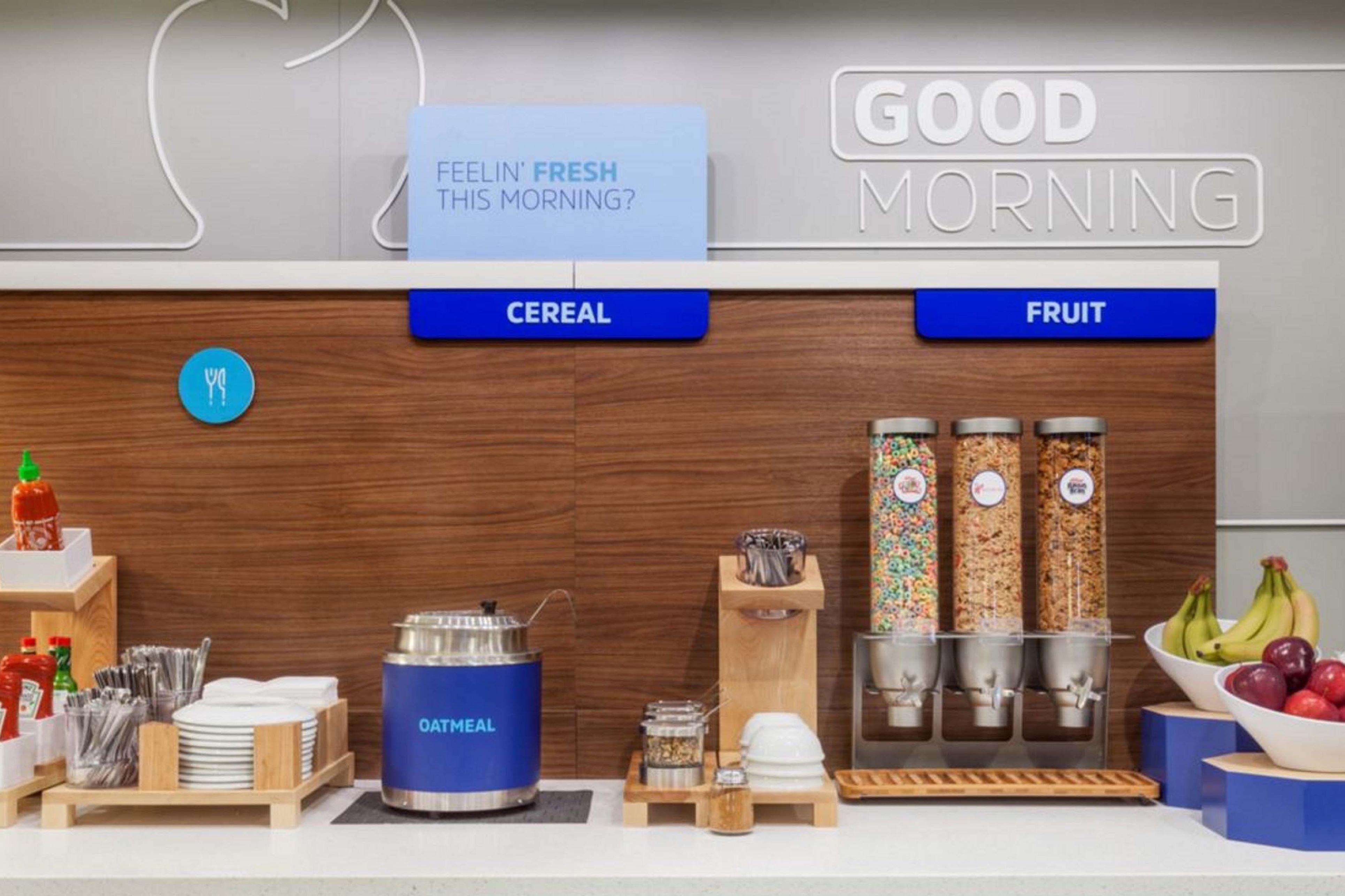 Holiday Inn Express Adrian By Ihg Buitenkant foto