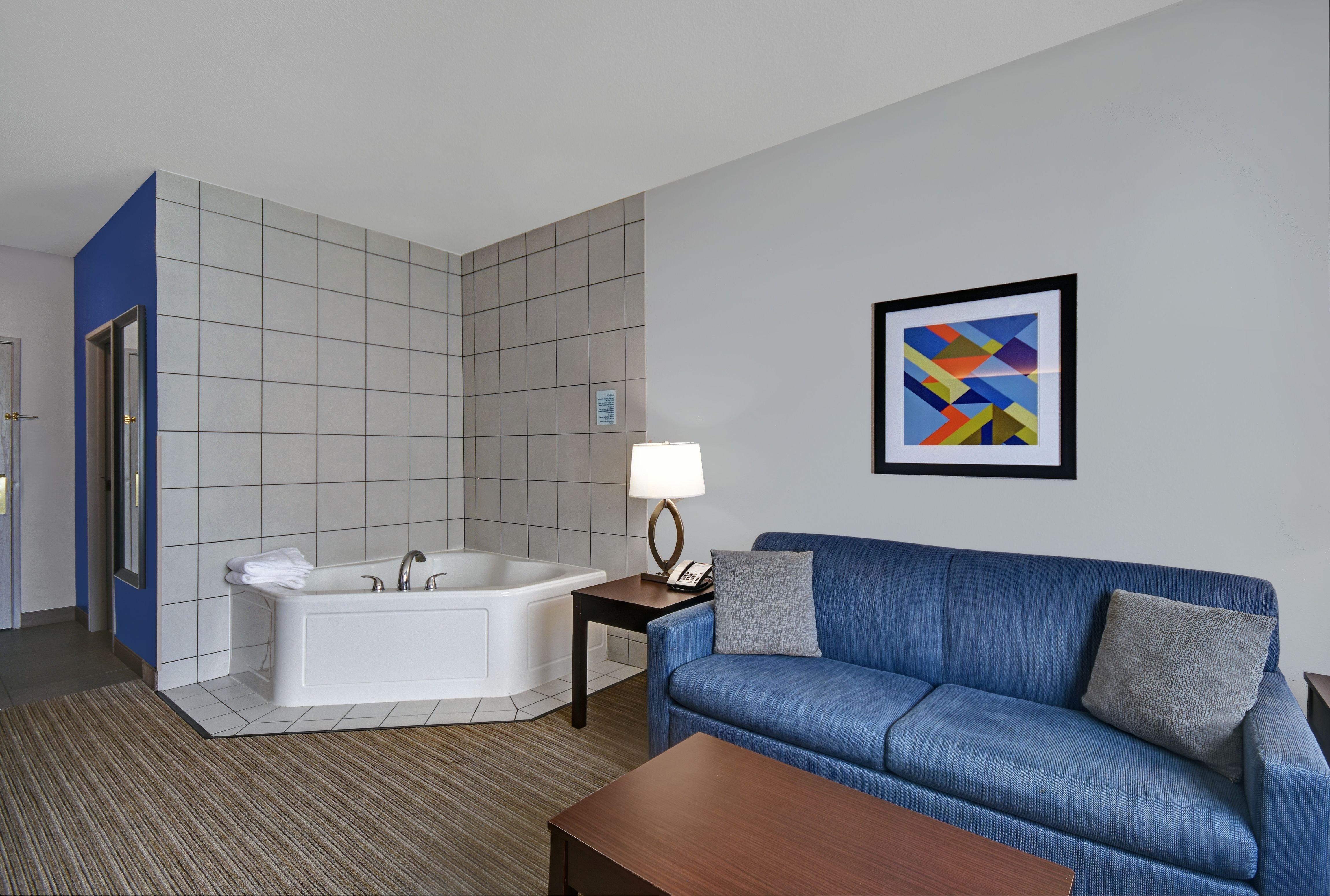 Holiday Inn Express Adrian By Ihg Buitenkant foto