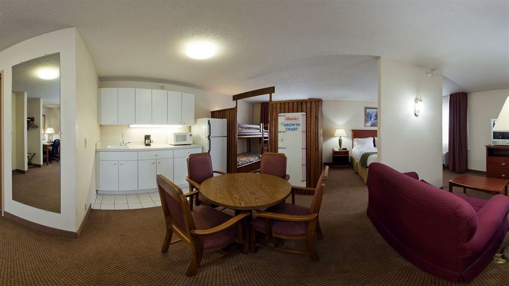Holiday Inn Express Adrian By Ihg Buitenkant foto